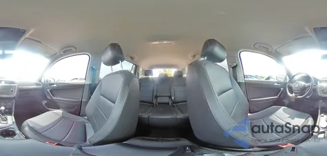 2021 Volkswagen Tiguan Se z USA, uszkodzony, nr VIN 3VV2B7AX2MM138568